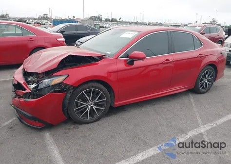 2023 Toyota Camry Se z USA, uszkodzony, nr VIN 4T1G11AK0PU095465